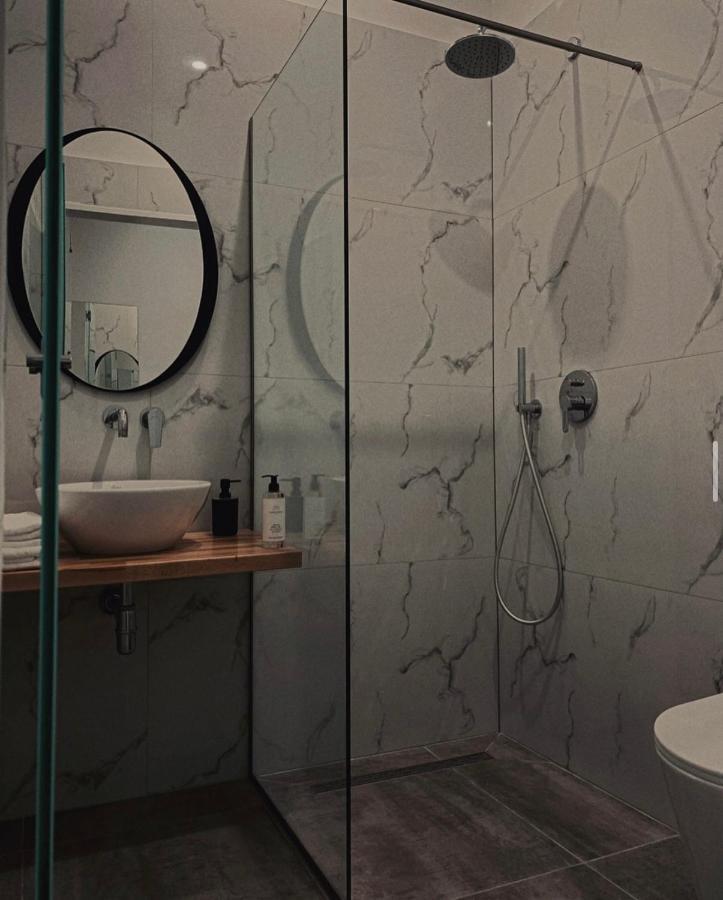 Merly Hotel Пермети Экстерьер фото